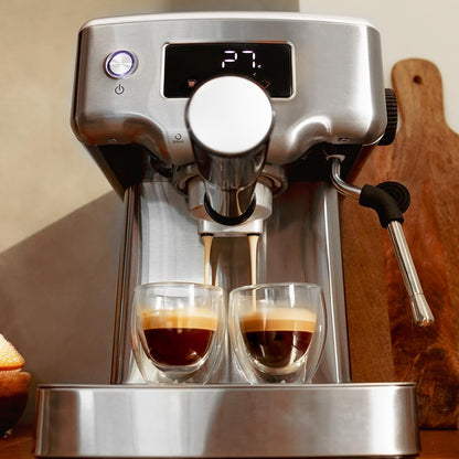 Cecotec Cafetera espresso Power Espresso 20 Barista Compact. 1465 W, Thermoblock, 20 Bares, Vaporizador, 2 tazas de café, Depósito de agua extraíble de 1,8 Litro, Bandeja calienta tazas